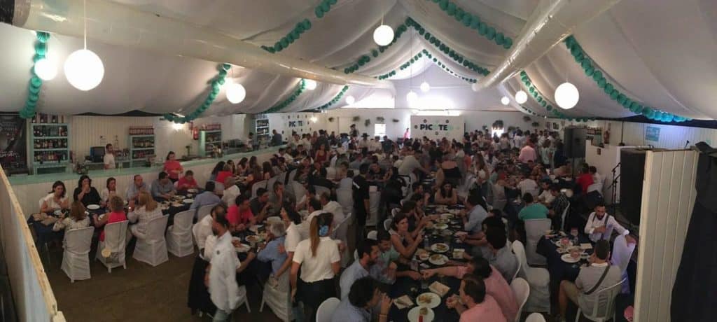 caseta-el-picoteo-feria-de-cordoba-comidas